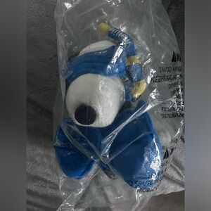 NWT scuba snoopy collectible doll